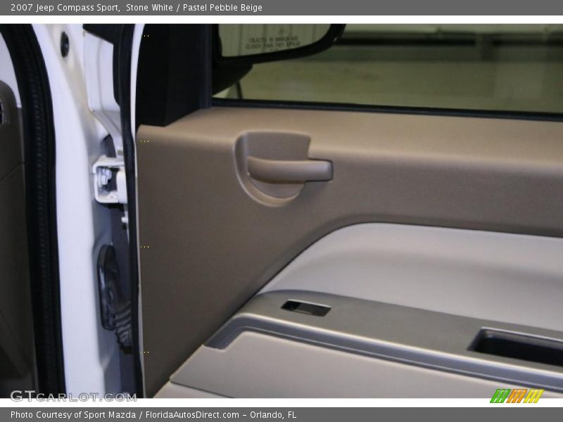 Stone White / Pastel Pebble Beige 2007 Jeep Compass Sport