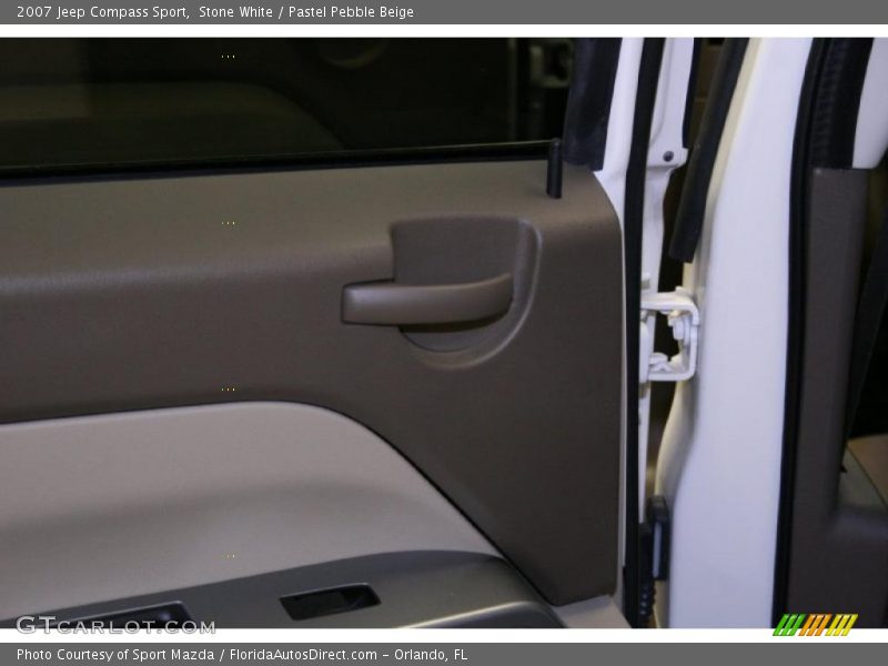 Stone White / Pastel Pebble Beige 2007 Jeep Compass Sport