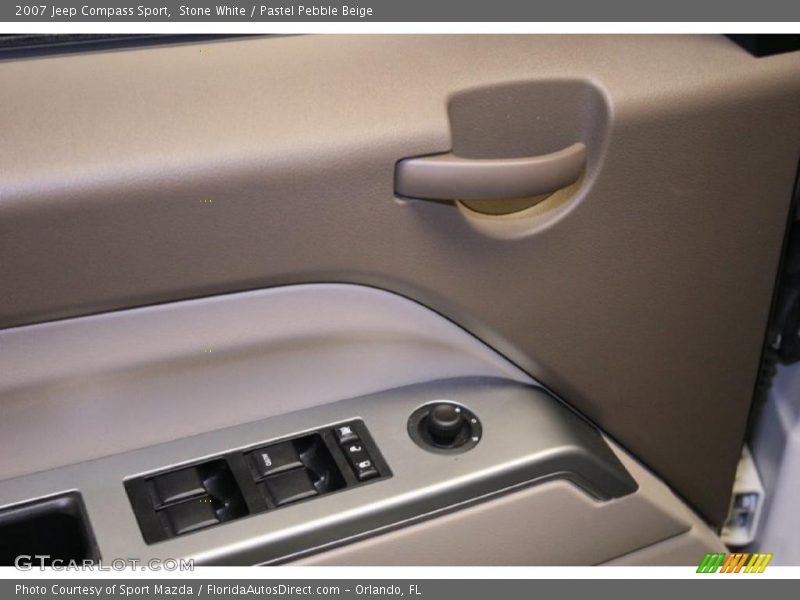Stone White / Pastel Pebble Beige 2007 Jeep Compass Sport