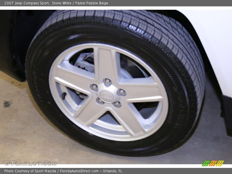 Stone White / Pastel Pebble Beige 2007 Jeep Compass Sport