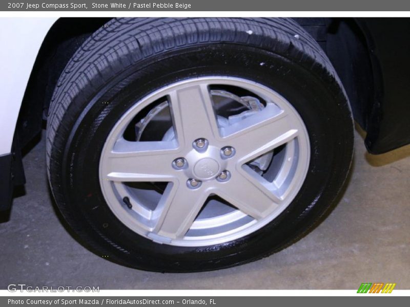 Stone White / Pastel Pebble Beige 2007 Jeep Compass Sport