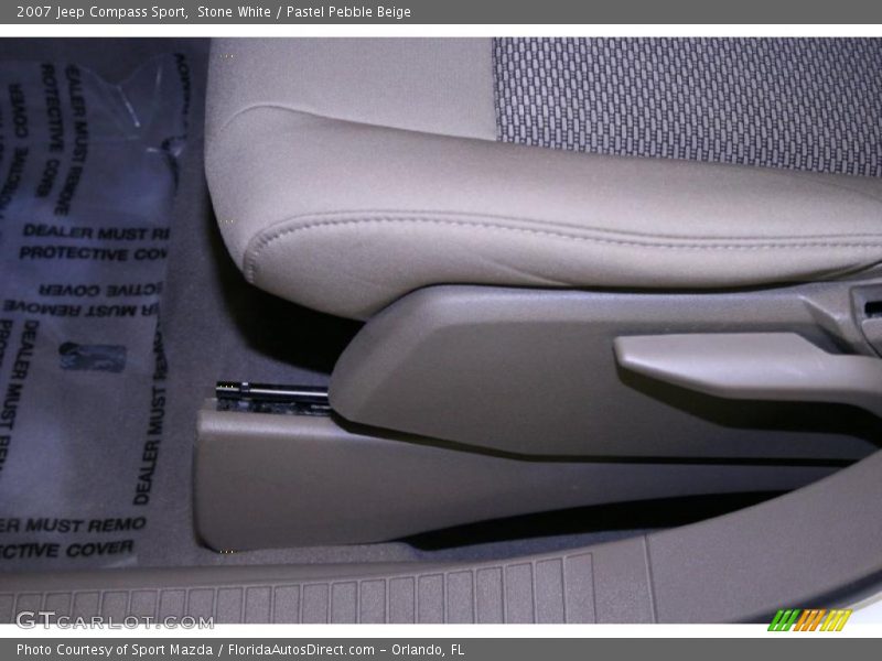 Stone White / Pastel Pebble Beige 2007 Jeep Compass Sport