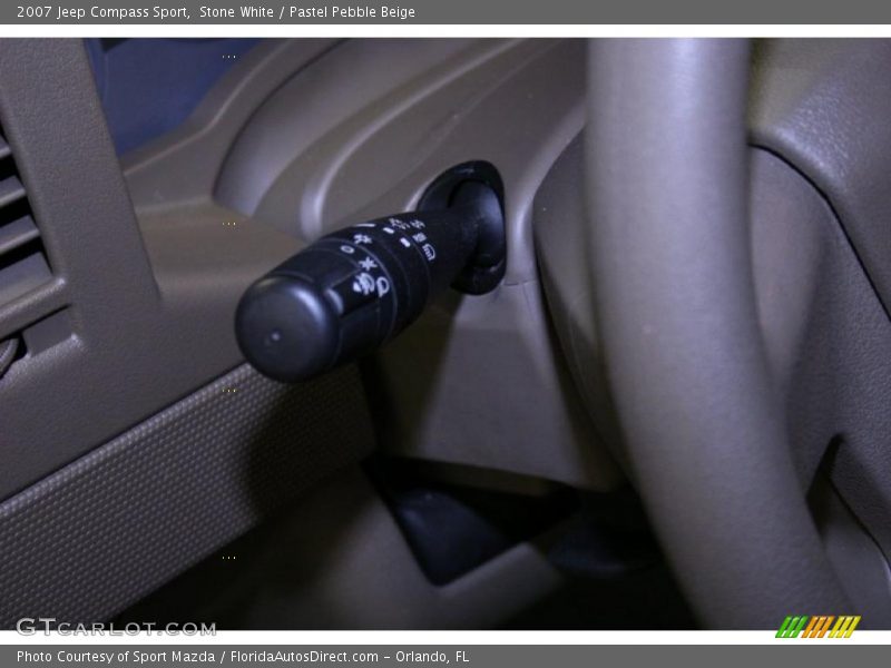 Stone White / Pastel Pebble Beige 2007 Jeep Compass Sport