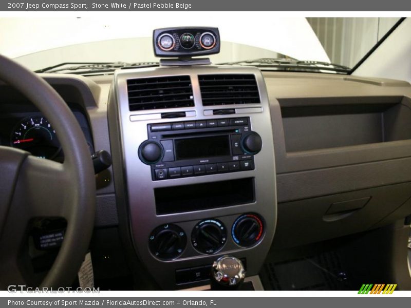Stone White / Pastel Pebble Beige 2007 Jeep Compass Sport