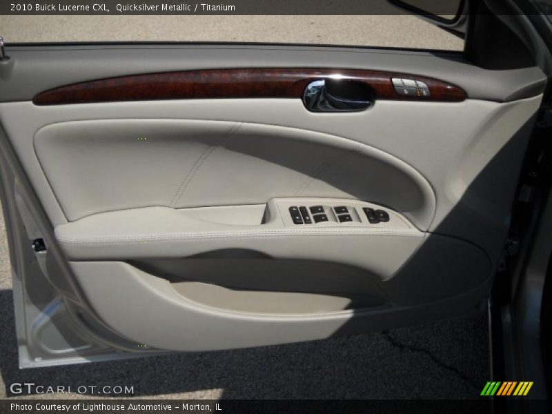 Quicksilver Metallic / Titanium 2010 Buick Lucerne CXL