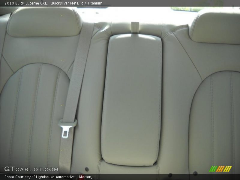 Quicksilver Metallic / Titanium 2010 Buick Lucerne CXL