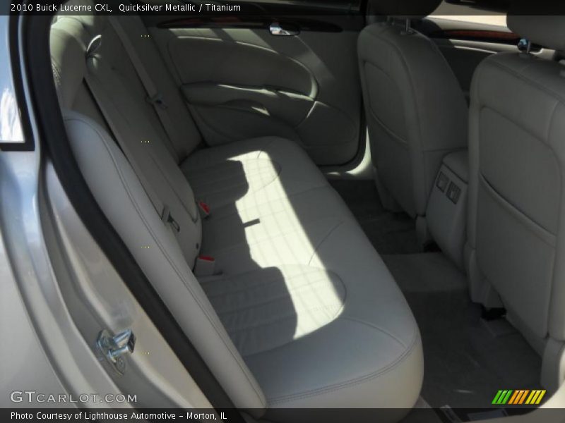 Quicksilver Metallic / Titanium 2010 Buick Lucerne CXL