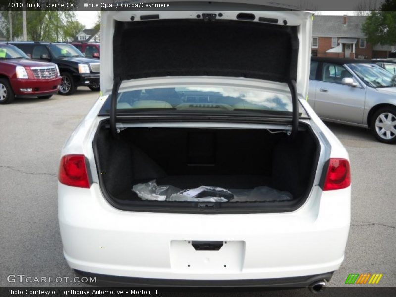 White Opal / Cocoa/Cashmere 2010 Buick Lucerne CXL