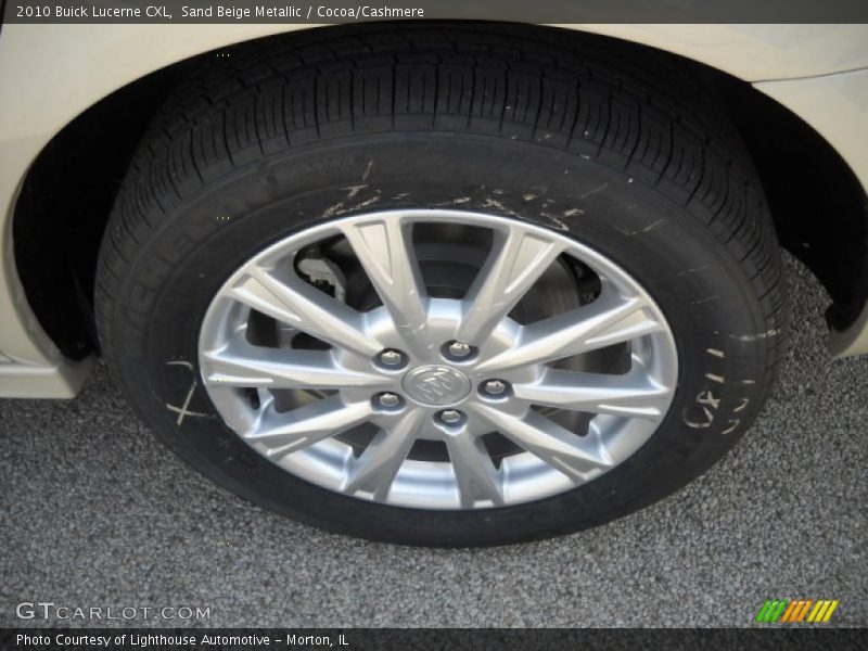 Sand Beige Metallic / Cocoa/Cashmere 2010 Buick Lucerne CXL