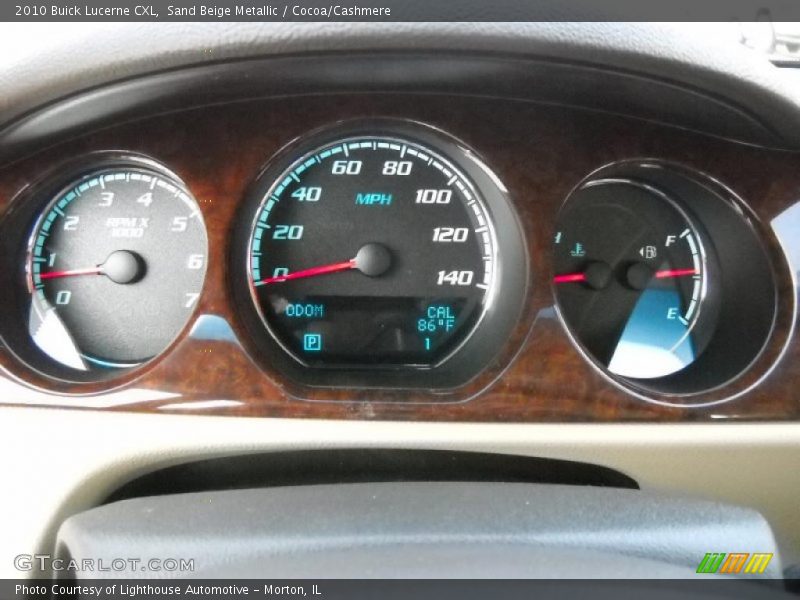 Sand Beige Metallic / Cocoa/Cashmere 2010 Buick Lucerne CXL