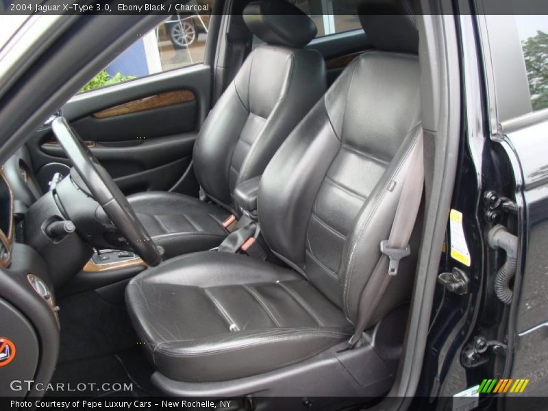 Ebony Black / Charcoal 2004 Jaguar X-Type 3.0