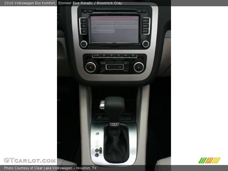 Eismeer Blue Metallic / Moonrock Gray 2010 Volkswagen Eos Komfort