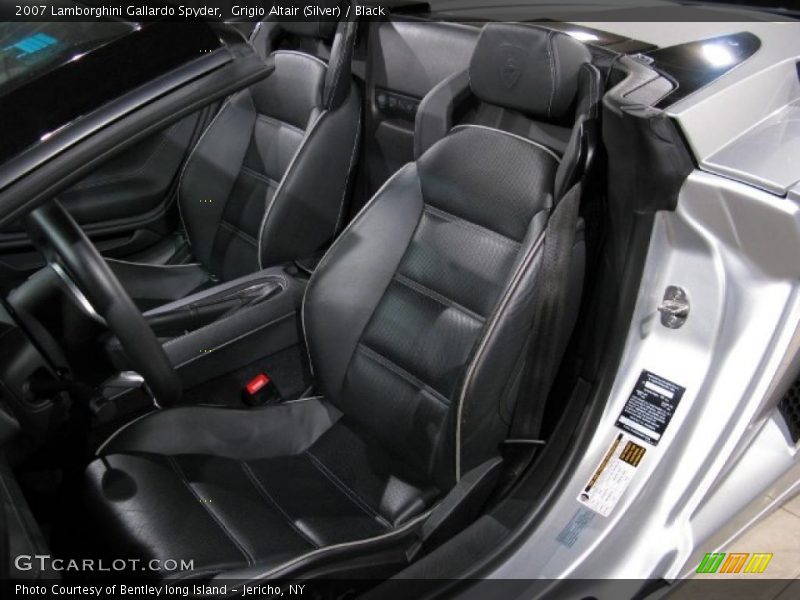 Front Seat of 2007 Gallardo Spyder