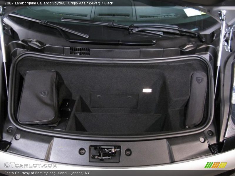  2007 Gallardo Spyder Trunk