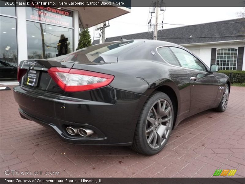 Nero Carbonio (Carbon Black) / Nero 2010 Maserati GranTurismo