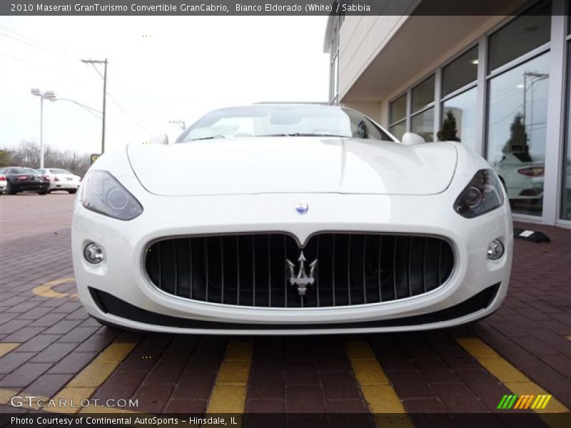 Bianco Eldorado (White) / Sabbia 2010 Maserati GranTurismo Convertible GranCabrio