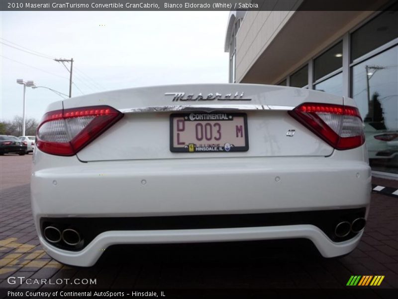 Bianco Eldorado (White) / Sabbia 2010 Maserati GranTurismo Convertible GranCabrio