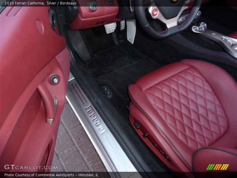  2010 California  Bordeaux Interior
