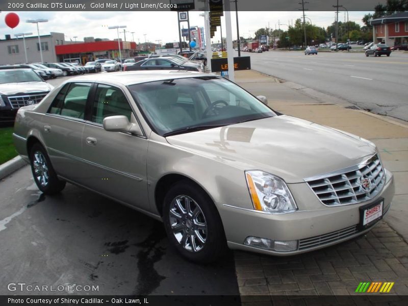 Gold Mist / Light Linen/Cocoa 2009 Cadillac DTS Luxury