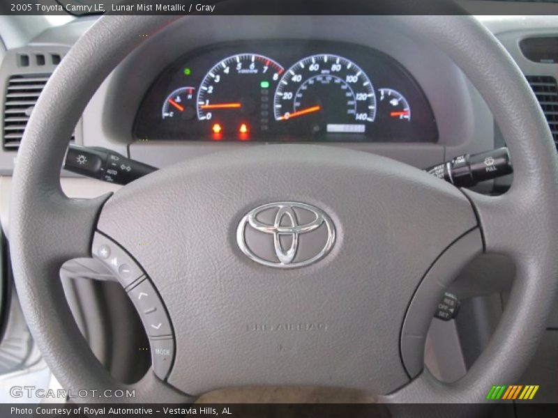 Lunar Mist Metallic / Gray 2005 Toyota Camry LE