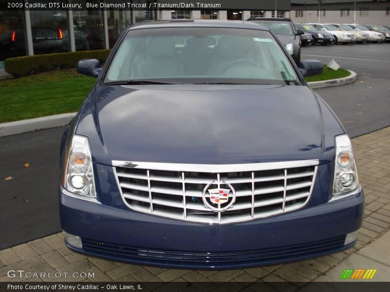 Blue Diamond Tricoat / Titanium/Dark Titanium 2009 Cadillac DTS Luxury