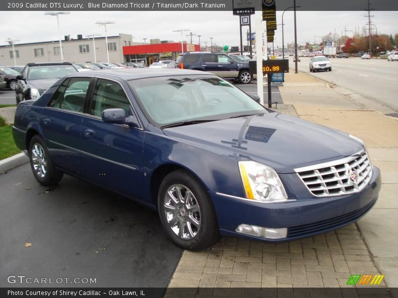 Blue Diamond Tricoat / Titanium/Dark Titanium 2009 Cadillac DTS Luxury