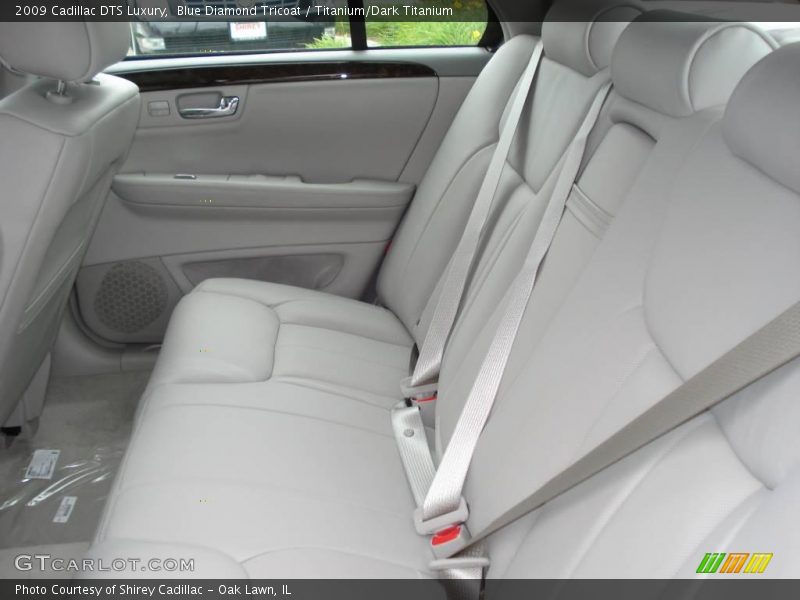 Blue Diamond Tricoat / Titanium/Dark Titanium 2009 Cadillac DTS Luxury