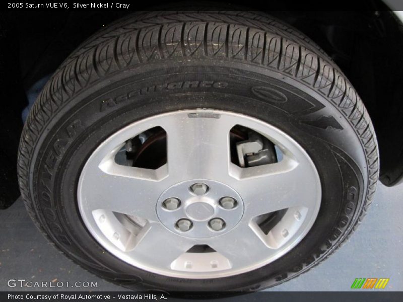 Silver Nickel / Gray 2005 Saturn VUE V6