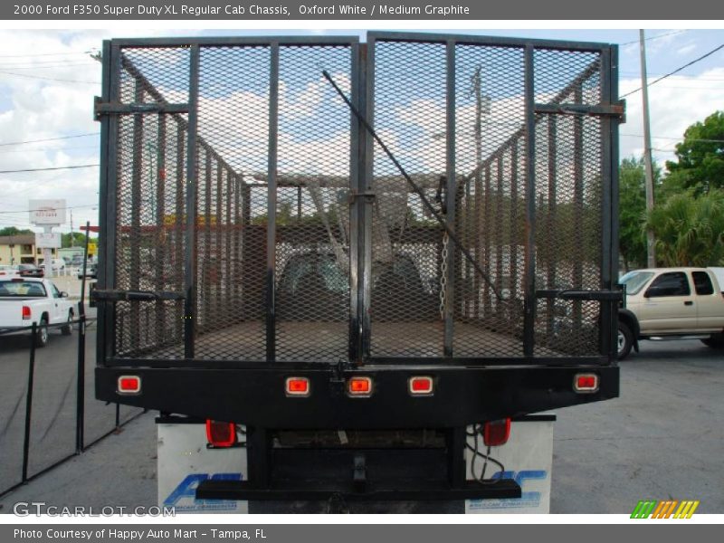 Oxford White / Medium Graphite 2000 Ford F350 Super Duty XL Regular Cab Chassis