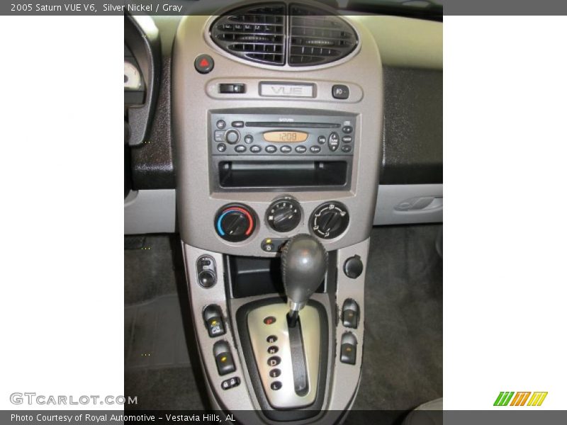 Silver Nickel / Gray 2005 Saturn VUE V6