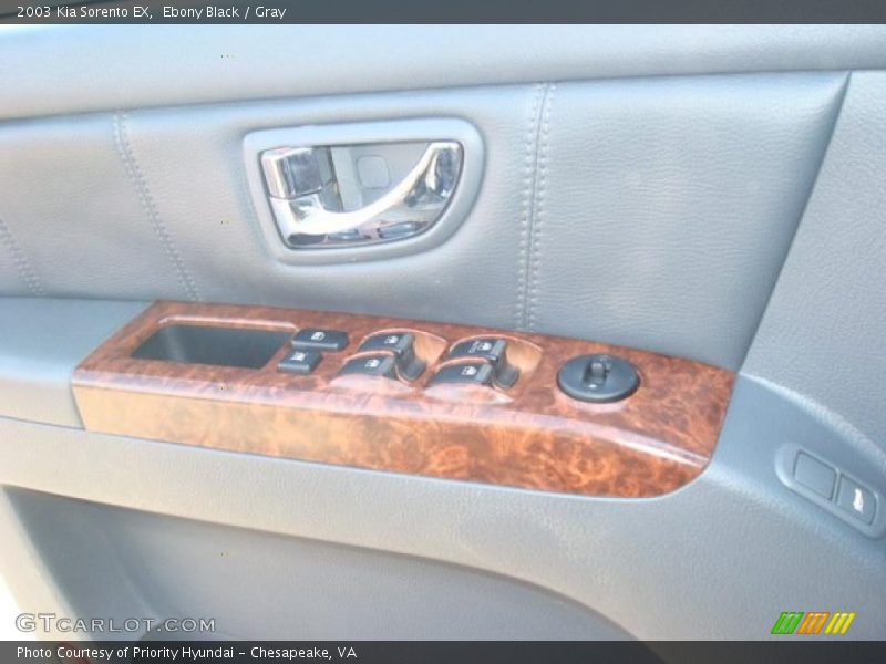 Ebony Black / Gray 2003 Kia Sorento EX