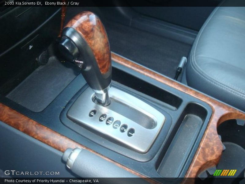 Ebony Black / Gray 2003 Kia Sorento EX