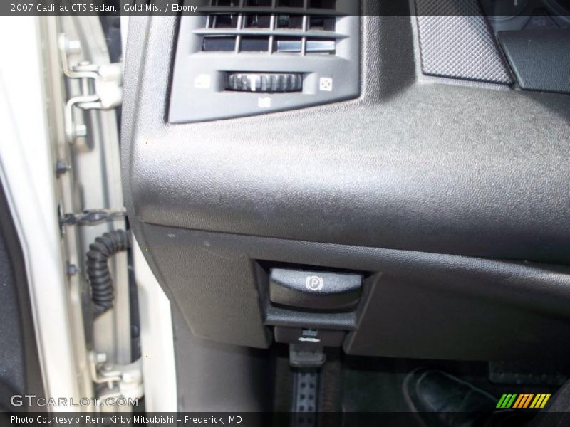 Gold Mist / Ebony 2007 Cadillac CTS Sedan