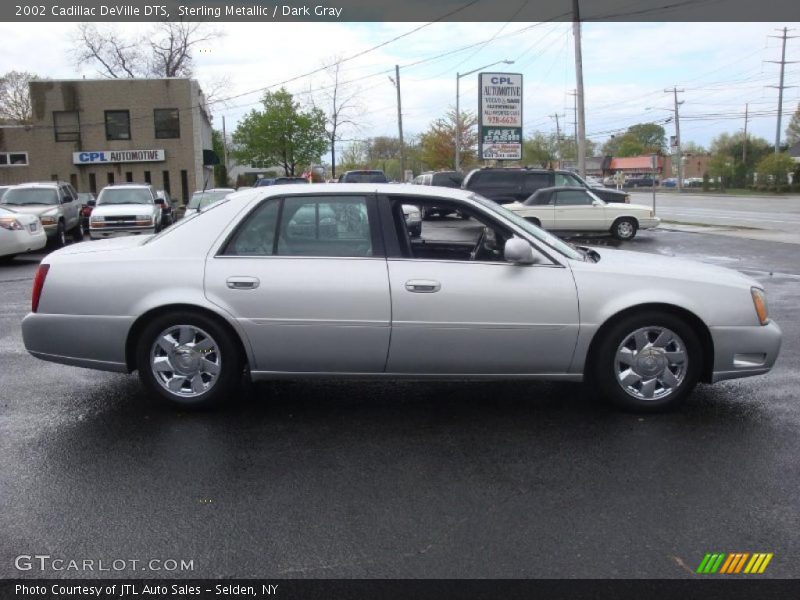 Sterling Metallic / Dark Gray 2002 Cadillac DeVille DTS