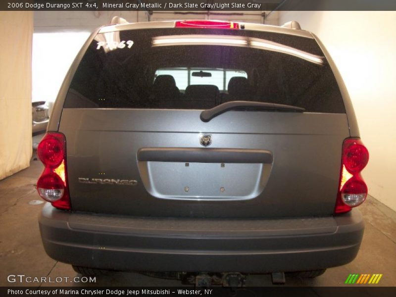 Mineral Gray Metallic / Dark Slate Gray/Light Slate Gray 2006 Dodge Durango SXT 4x4