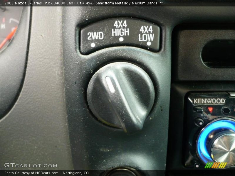 Sandstorm Metallic / Medium Dark Flint 2003 Mazda B-Series Truck B4000 Cab Plus 4 4x4