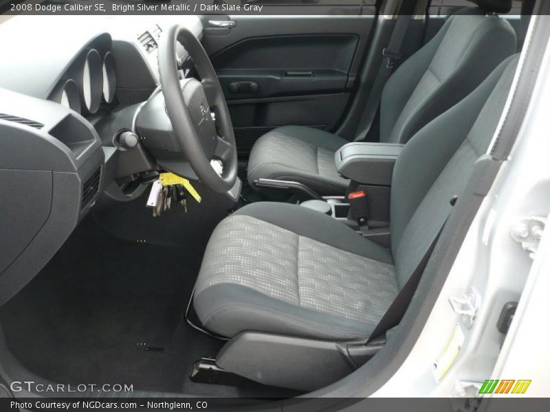 Bright Silver Metallic / Dark Slate Gray 2008 Dodge Caliber SE
