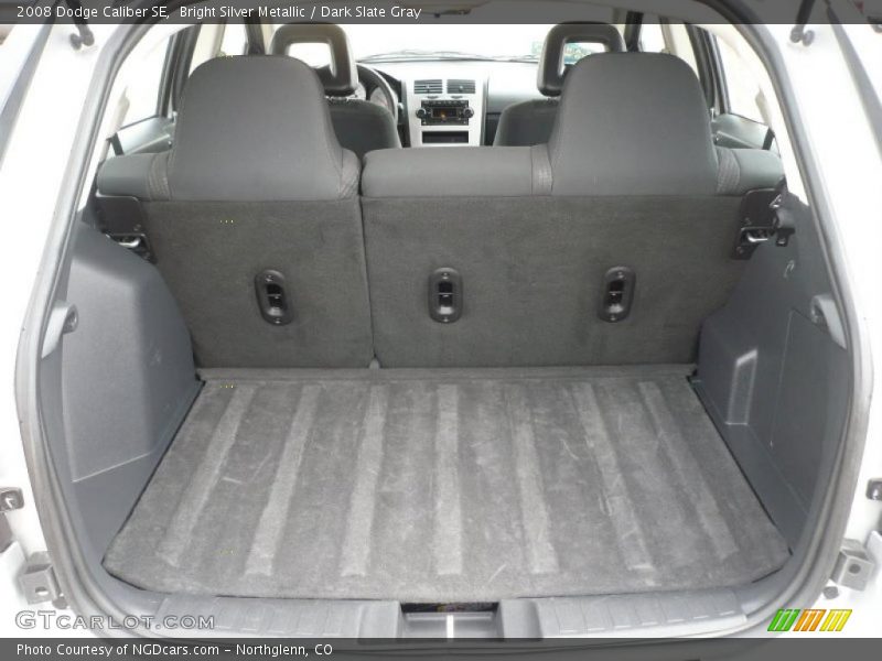 Bright Silver Metallic / Dark Slate Gray 2008 Dodge Caliber SE