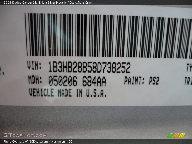 Bright Silver Metallic / Dark Slate Gray 2008 Dodge Caliber SE
