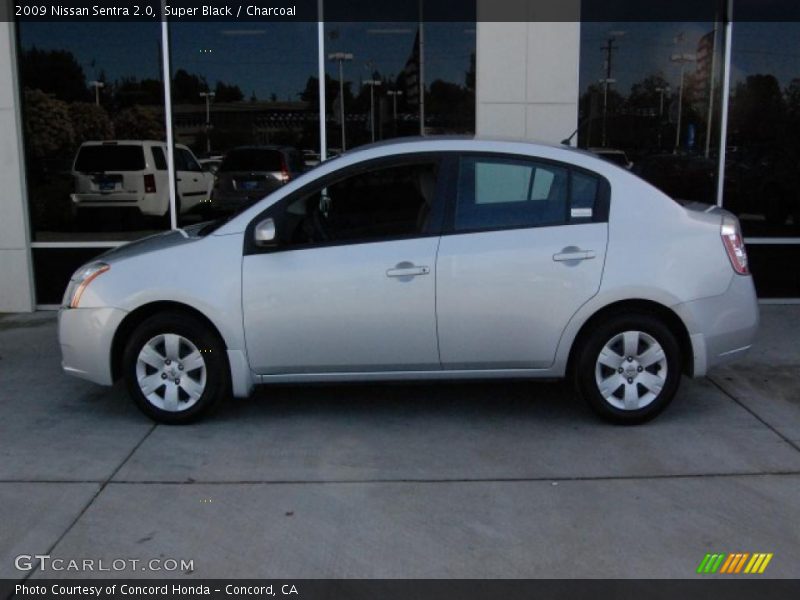 Super Black / Charcoal 2009 Nissan Sentra 2.0