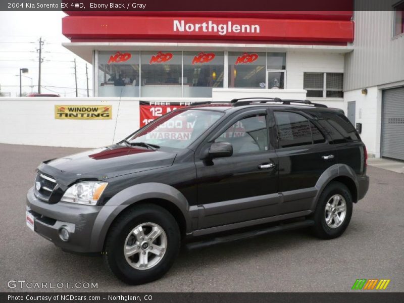 Ebony Black / Gray 2004 Kia Sorento EX 4WD