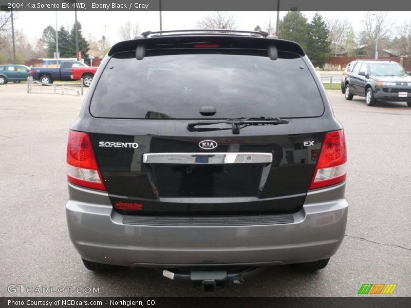 Ebony Black / Gray 2004 Kia Sorento EX 4WD