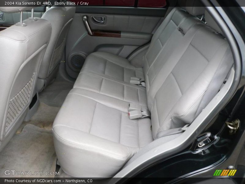 Ebony Black / Gray 2004 Kia Sorento EX 4WD
