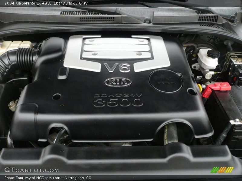 Ebony Black / Gray 2004 Kia Sorento EX 4WD
