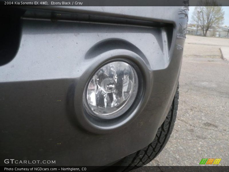 Ebony Black / Gray 2004 Kia Sorento EX 4WD