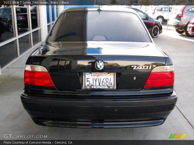 Black / Black 2001 BMW 7 Series 740i Sedan