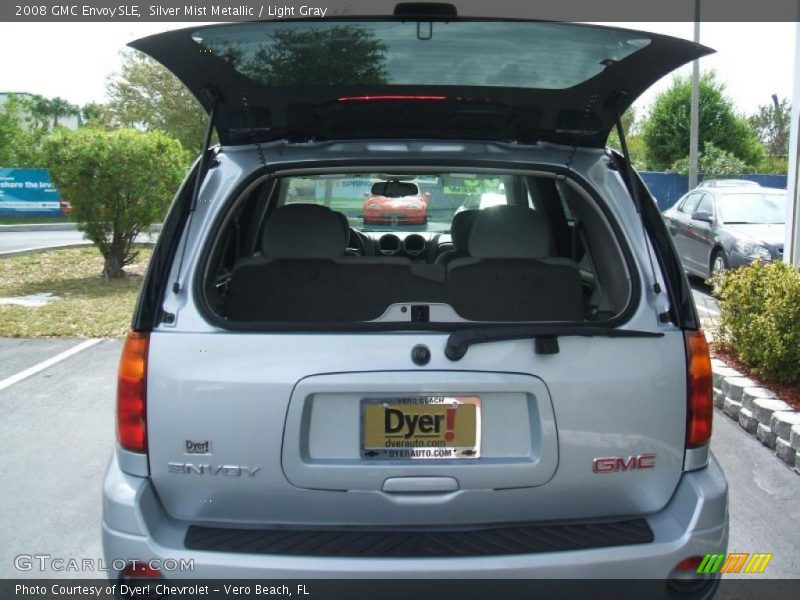 Silver Mist Metallic / Light Gray 2008 GMC Envoy SLE