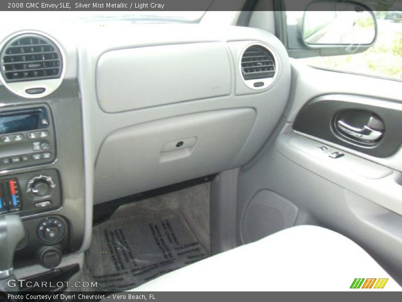 Silver Mist Metallic / Light Gray 2008 GMC Envoy SLE