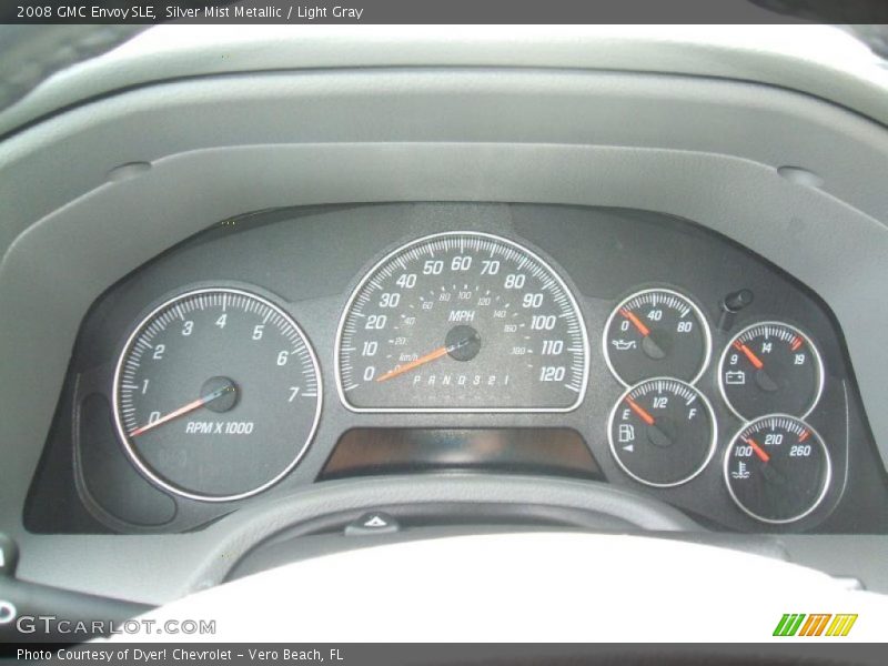 Silver Mist Metallic / Light Gray 2008 GMC Envoy SLE