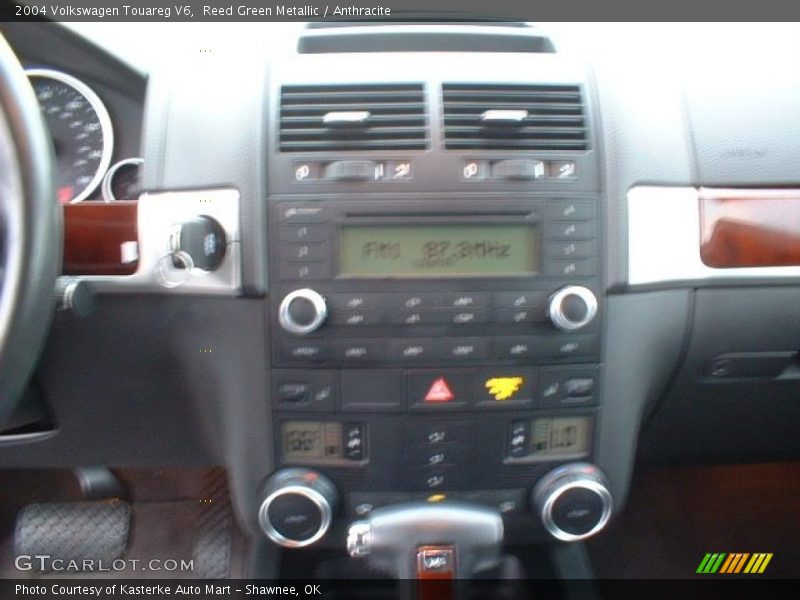 Reed Green Metallic / Anthracite 2004 Volkswagen Touareg V6